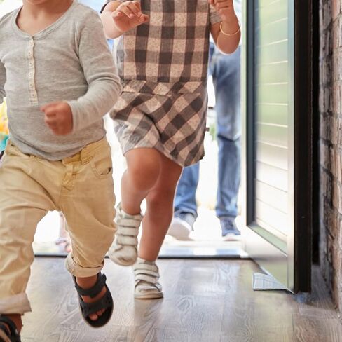 6 عبوات من إسفين سدادة إيقاف الباب، إسفين PVC ممتاز مضاد للانزلاق وقابل للتكديس، مناسب للفجوات التي تصل إلى 2.2 بوصة، مصدات أبواب مضادة للخدش لأسفل الباب على البلاط والخرسانة والسجاد والأرضيات الخشبية in Kuwait