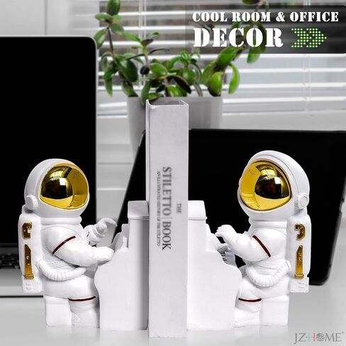 F380 رائد الفضاء الكونغ فو تمثال تمثال الراتنج رائد فضاء النحت سطح المكتب زخرفة الفضاء تحت عنوان الاطفال اللعب الحرف كعكة القبعات العالية نموذج ديكور المنزل مكتب هدايا لعيد الميلاد in Saudi Arabia