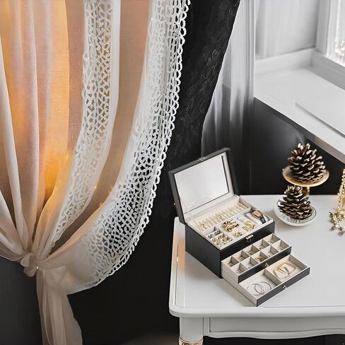 منظم مجوهرات 3 طبقات بغطاء زجاجي، لتخزين المجوهرات، صندوق مجوهرات، للمجوهرات الكبيرة والصغيرة، طراز عصري، ذهبي وأسود in Kuwait