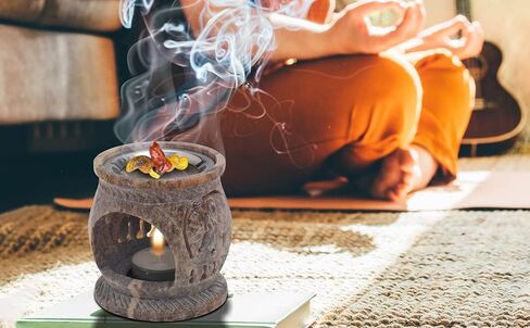 Soapstone Incense Burner with Strainer | 3.34 Inch Height & 3.15 Inch Diameter | Handmade Natural Stone Incense Holder for Gentle Aromatherapy with Tea Light | Decorative Meditation Accessory in Saudi Arabia