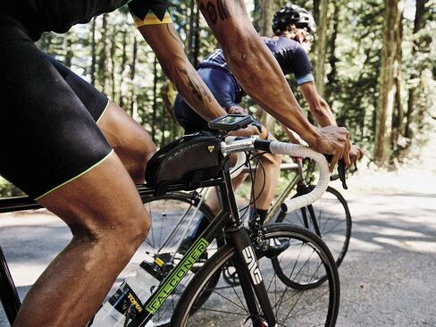 خزان الوقود Topeak مع فتحة كابل الشحن in Kuwait