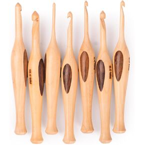 THE KNOX CRAFT - Wooden Crochet Hooks, Set of 7 Hooks 4mm to 10mm, Crochet Hook Soft Grip Handle, Smooth and Comfortable Grip for Crochet Yarn, Crochet Kit for Begginers