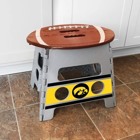 FANMATS 24576 Wisconsin Badgers Folding Step Stool - 13in. Rise in Saudi Arabia