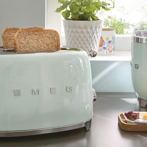 SMEG 50's Retro Style Electric 2-Slice Toaster (Navy Blue) in Saudi Arabia