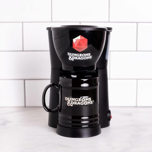 Uncanny Brands Star Wars The Mandalorian & Baby Yoda Single Cup Coffee Maker Gift Set with 2 Mugs - Cup of Java with Mando & Baby Yoda in Saudi Arabia