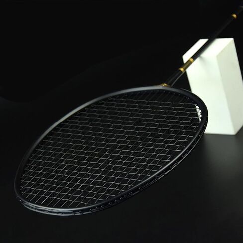 مجموعة مضارب كرة الريشة خفيفة الوزن، 9U 62 جرامًا من ألياف الكربون الكاملة مضرب كرة الريشة الأسود (Air9U Plus) (82) in Kuwait