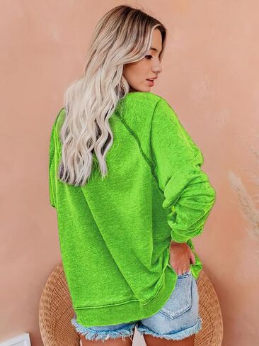 Womens Christmas Sweatshirt Long Sleeve Crewneck Vintage Blouse Graphic Sweater Green in Saudi Arabia