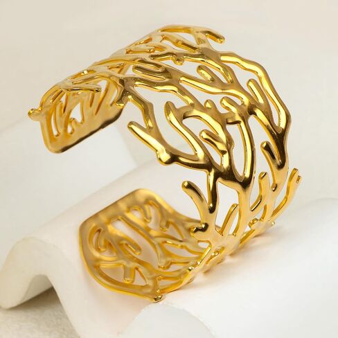 Gold Open Cuff Bracelets Finger Ring Set Stainless Steel Hammered Wide Chunky Bangle Bracelets Open Ring Adjustable Large Wrist Jewelry Set Delicate Gift for Women in Saudi Arabia