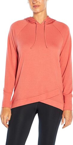Marika Women's Jacoby Pullover Hoodie in Saudi Arabia