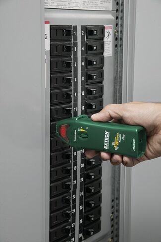 Extech - 1218G94EA - CB10 مكتشف قاطع الدائرة، يحدد موقع الصمامات/القواطع، أوعية الاختبار ودوائر GFCI، أخضر، أحمر in Kuwait