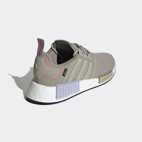 حذاء Adidas NMD_R1 للسيدات مقاس 7، اللون: كتان/كتان/بنفسجي سحري in Saudi Arabia