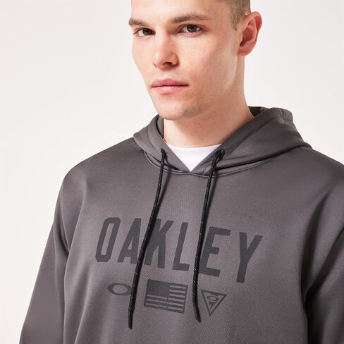 Oakley Men's Standard Issue Valor Hoodie in Saudi Arabia