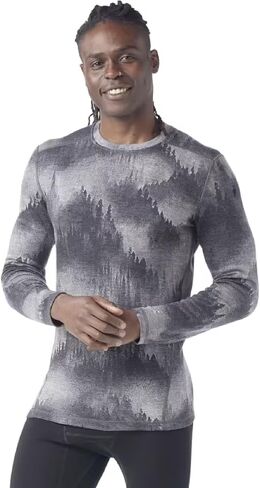 Smartwool Men's Classic Thermal Merino Base Layer Crew in Saudi Arabia