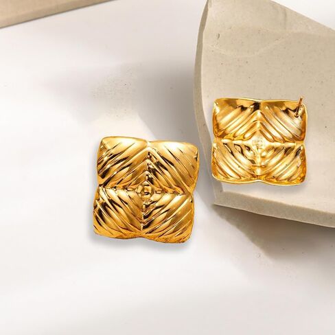 Chunky Gold Earrings for Women-Non Tarnish Gold Earrings Irregular Chunky 14K Gold Earrings Trendy Fashion Gold Jewelry Gifts in Saudi Arabia
