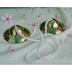 Brass Manjira Instrument Finger cymbal or Hand Cymbals Metal Clapper | METAL MANJEERA PERCUSSION KIRTAN POOJA | Tibetan Tingsha Manjeera Clash Traditional for Indian Music & Tibetan Prayer 3"inch