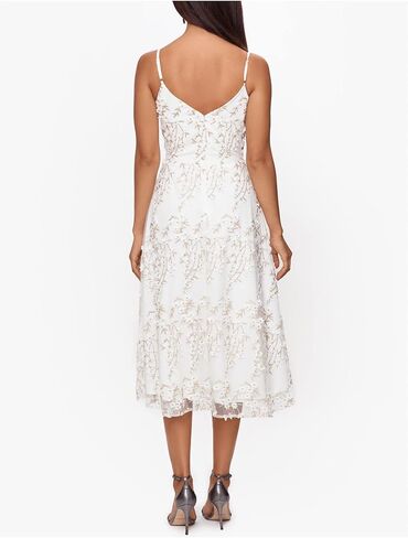 Xscape ميدي الذهب الدانتيل الخامس الرقبة in Kuwait