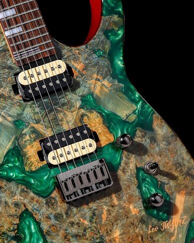 Leo Jaymz Electric Guitar Hurricane Deluxe Series, Burl Top, Mahogany Body, Roasted Maple Neck, Rosewood Fretboard, Locking Tuners, Rounded Frets, Case and Capo (Green Deluxe) in Kuwait