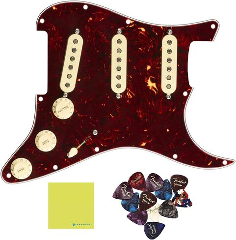 Fender Pre-Wired Strat® Pickguard، الأصلي '57/'62 SSS، غلاف السلحفاة - 0992345500 حزمة مع 12 قطعة جيتار وقماش تلميع الصوت السائل in Saudi Arabia