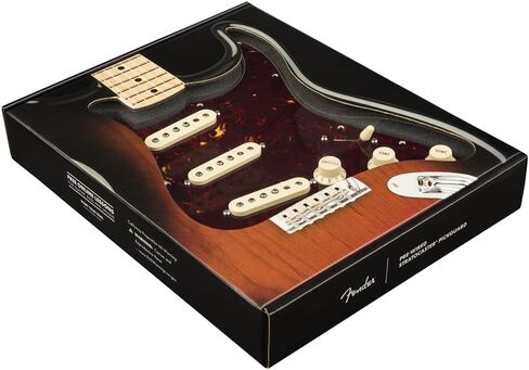 Fender Pre-Wired Strat® Pickguard، الأصلي '57/'62 SSS، غلاف السلحفاة - 0992345500 حزمة مع 12 قطعة جيتار وقماش تلميع الصوت السائل in Saudi Arabia