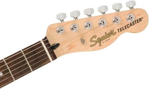 جهاز بث من سلسلة Squier Affinity®، ولوحة أصابع الغار الهندية، وحزمة Lake Placid Blue مع ملتقطات رفرف وقطعة قماش سائلة لتلميع الصوت in Saudi Arabia