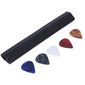 Dilwe Guitar Picks, Music Stand Pick Clip Guitar Picks Holder Clamp Clip Bracket with 5 Picks Musical Instrument Accessories, Microphone Stand Guitar Pick Holder for Acoustic/Electric/Bass guitar