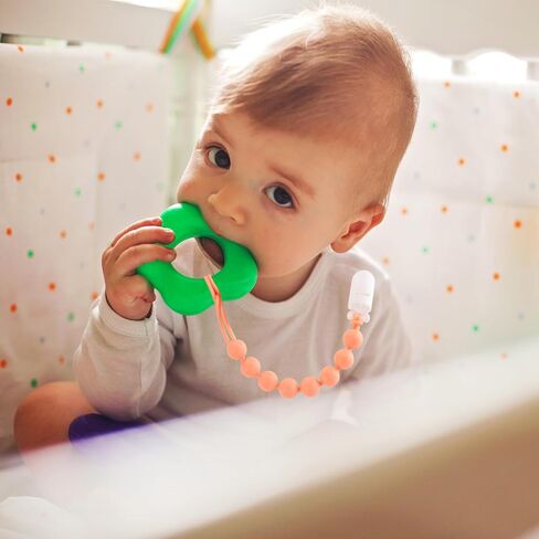 6 مشابك لهاية من السيليكون للأطفال الأولاد والبنات - خرز من قطعة واحدة، حوامل مقاومة للصدأ، تخفيف التسنين، مستلزمات الطفل، مستلزمات الأطفال حديثي الولادة الآمنة in Saudi Arabia