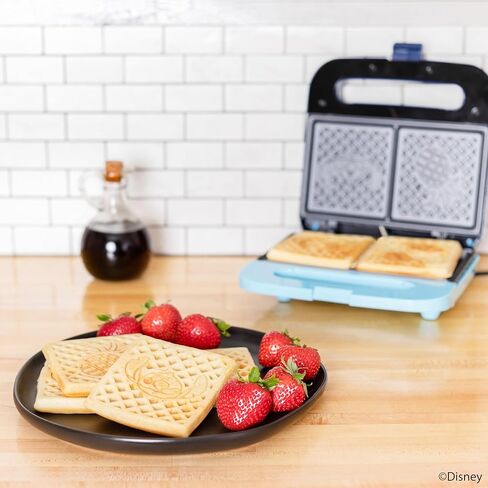Uncanny Brands Spider-Man Waffle Maker - Chibi Spidey Waffles - Marvel Kitchen Appliance in Saudi Arabia
