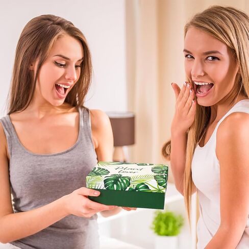 مجموعة صندوق هدايا لمحبي الألعاب مكونة من 8 قطع، بما في ذلك دفتر الألعاب الحلزوني ولعبة العشاق من القماش وحقيبة حمل وموضوع اللعبة وسلسلة المفاتيح والجوارب وبطاقة القلم للنساء والأصدقاء وهدايا أعياد الميلاد للموظفين in Saudi Arabia