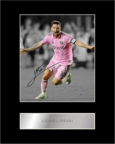 Lionel Messi IM Pre Printed Signature Signed Mounted Photo Display #11 Printed Autograph Picture 10x8 Inch Mount in Kuwait