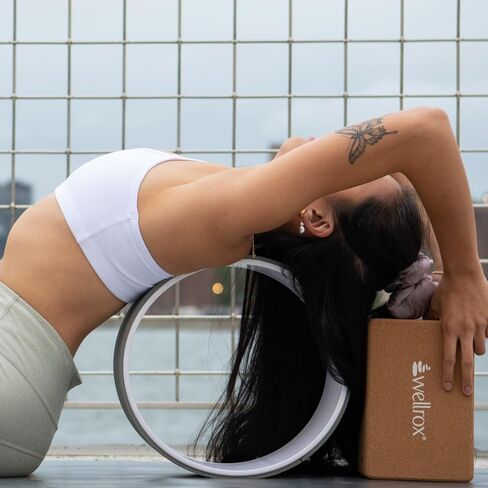 عجلة يوجا رمادية مقاس 13 بوصة، أداة تكسير الظهر، عجلة يوجا، عجلة لتخفيف آلام الظهر، حلقة يوجا، بكرة عجلة خلفية، بكرة يوجا، أدوات يوجا، ظهر دوار in Kuwait