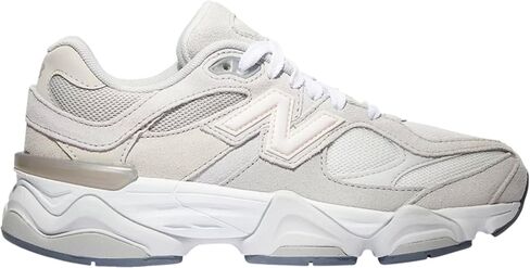 أحذية New Balance 9060 Big Kids (رمادي سحابي، نظام مقاسات الأحذية الأمريكية، للكبار، للرجال، رقمي، متوسط، 5) in Saudi Arabia