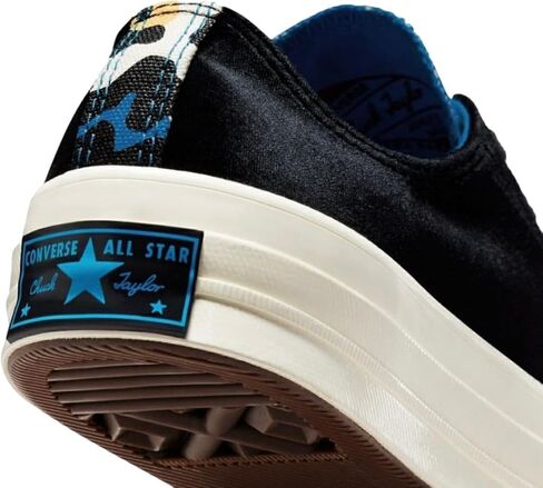 حذاء رياضي Chuck Taylor All Star High Street برباط متوسط ​​الطول للجنسين من Converse - سبج/كحلي منتصف الليل 13.5 للنساء/ 11.5 للرجال in Kuwait