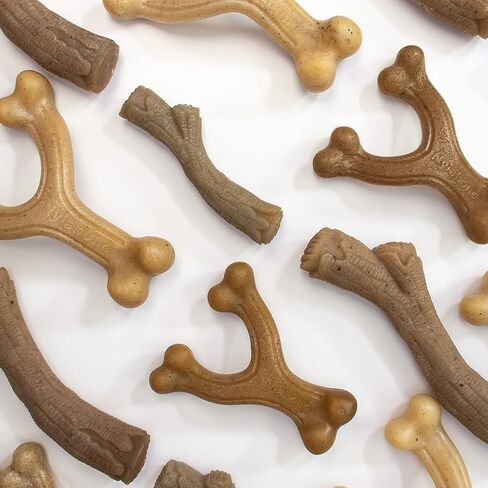 لعبة مضغ قوية للكلاب من Nylabone Gourmet Style كلاسيكية وعظم الفخذ، عبوتان، ألعاب مضغ للكلاب، نكهة الشيدر المسنة ونكهة الضلع الخلفي للأطفال، كبيرة/عملاقة (عدد 2) in Saudi Arabia