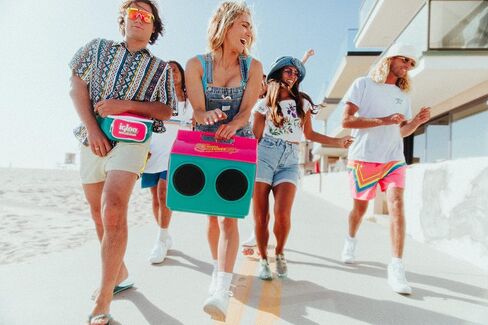 Igloo Jade Playmate Kool Tunes in Saudi Arabia