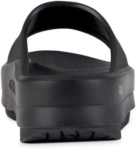 صنادل OOFOS OOmega النسائية للتعافي - أحذية خفيفة الوزن للتعافي تقلل الضغط على القدمين والمفاصل والظهر ويمكن غسلها في الغسالة in Kuwait
