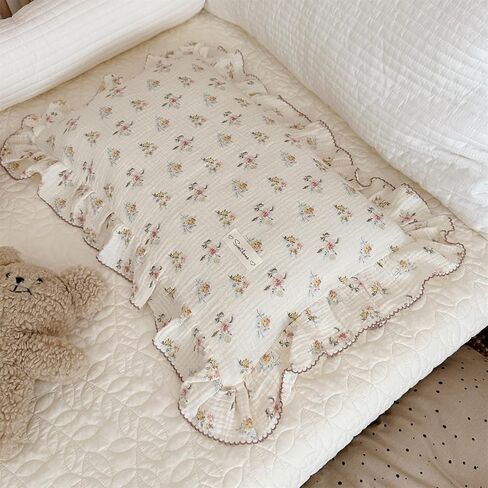 AOJIM Muslin Cotton Kids Pillowcase with Cute Cat Patterns, Super Soft Crib Nursery Pillowcase 1PC for Boys Girls, Ruffled Edges Toddler Bedding for Room Decor, Machine Washable, 14x20 Inches in Saudi Arabia