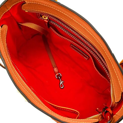 حقيبة يد Dooney & Bourke الصغيرة Lexington للنساء من الجلد المحبب، حقيبة يد مع أحزمة كتف جلدية طويلة in Kuwait