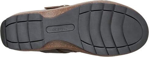 Earth Women's Kulla Clog in Kuwait