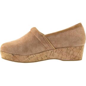 قبقاب نسائي سهل الارتداء طوال اليوم من Corkys Footwear