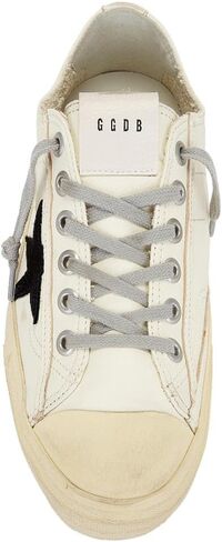 حذاء رياضي جلدي من Golden Goose إصدار محدود على شكل V-Star in Kuwait