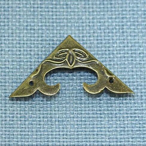 20 قطعة من واقيات الزوايا البرونزية، واقيات السلامة العتيقة، أغطية معدنية مزخرفة، دعامة الزاوية اليمنى لعلبة المجوهرات، صندوق خشبي، حافة أثاث طاولة الصدر (طول الجانب: 1-1/4 بوصة) in Kuwait