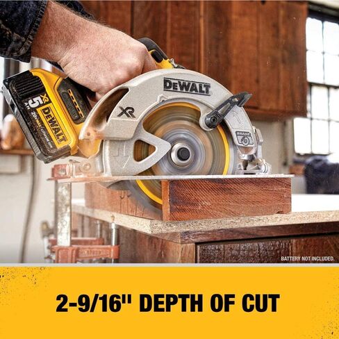 Dewalt DCS570BR 20V MAX بدون فرش ليثيوم أيون 7-1/4 بوصة. منشار دائري لاسلكي (أداة فقط) (متجدد) in Saudi Arabia