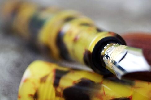 Conklin All American Fountain Pen (Brownstone) - Ominiflex - Exquisite Writing Experience: A Luxury Pen for Journaling, Autographs, and Memorable Gifts on Any Occasion in Saudi Arabia