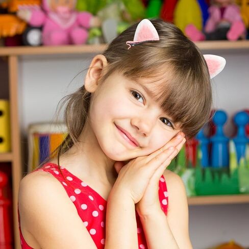 مشبك شعر لطيف على شكل أذن قطة وردية اللون على شكل آذان قطط كرتونية، دبوس شعر أبيض من القطيفة الناعمة، إكسسوارات شعر للفتيات الصغيرات لحفلات أعياد الميلاد، وحفلات المكياج (وردي) in Saudi Arabia