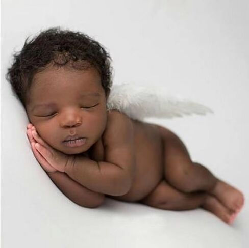 Holibeat 0-6M Baby White Fairy Feather Angel Wings with a Headband Newborn Photography Posing Props (White) in Kuwait