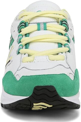 Vionic Women's 23walk 2.0 Oxfords in Saudi Arabia