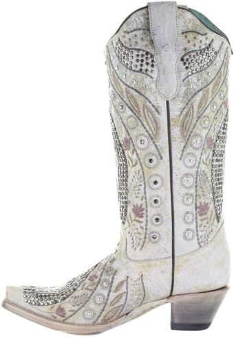 بوت كورال E1547 أبيض 5 B (M) in Kuwait