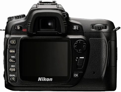 Nikon D80 10.2MP Digital SLR Camera Kit with 18-135mm AF-S DX Zoom-Nikkor Lens (Renewed) in Saudi Arabia