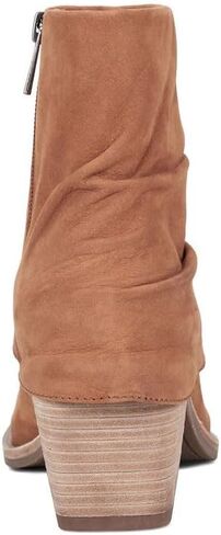 Earth Women's Savvy Fashion Boot in Kuwait