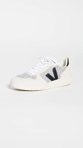 Veja Women's V-10 Sneakers in Saudi Arabia